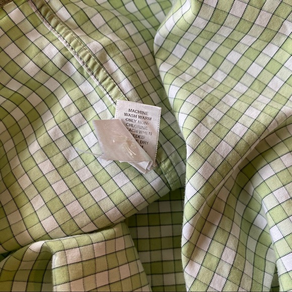 Banana Republic Classic Fit Button Down Shirt - Picture 5 of 5